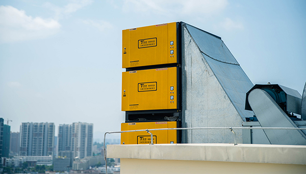 油煙凈化器如何散熱的呢